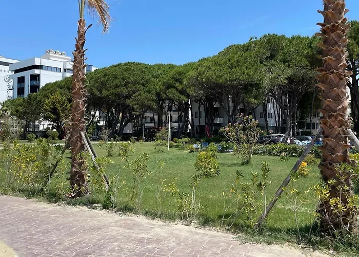 Family Beach 100 Square Metres Apartment